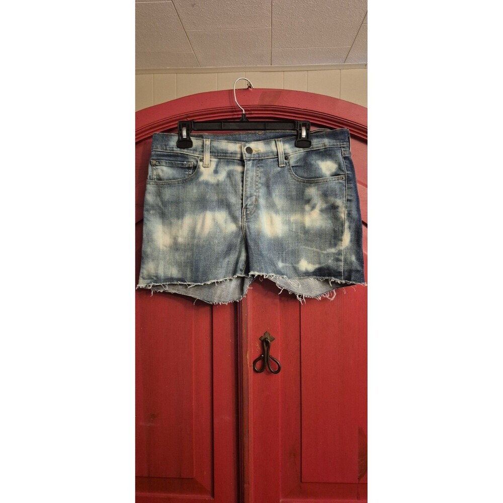 Levi's Size 31 Cut off Women’s Denim Shorts Blue White Bleached & Distressed EUC